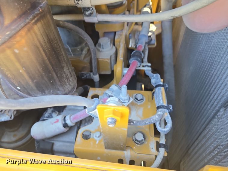 image for item EC3536 2024 Caterpillar D6XE LGP dozer