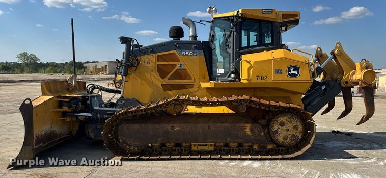 image for item EC3537 2017 John Deere 950K LGP dozer