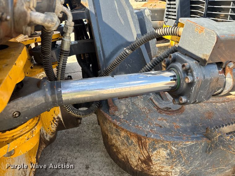 image for item EC3537 2017 John Deere 950K LGP dozer