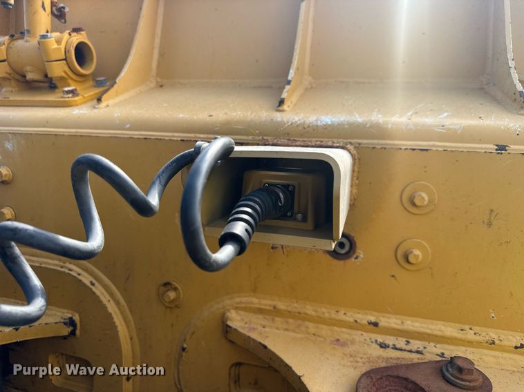 image for item EC3537 2017 John Deere 950K LGP dozer