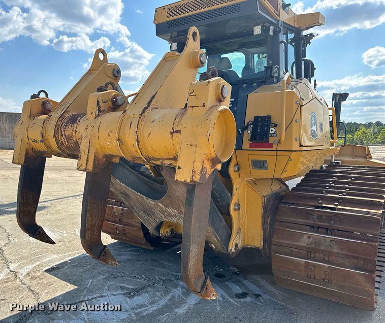 image for item EC3537 2017 John Deere 950K LGP dozer