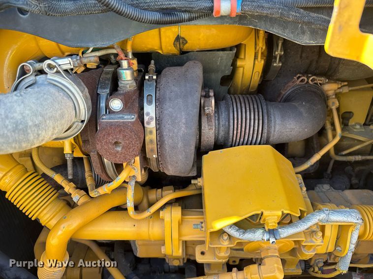 image for item EC3537 2017 John Deere 950K LGP dozer