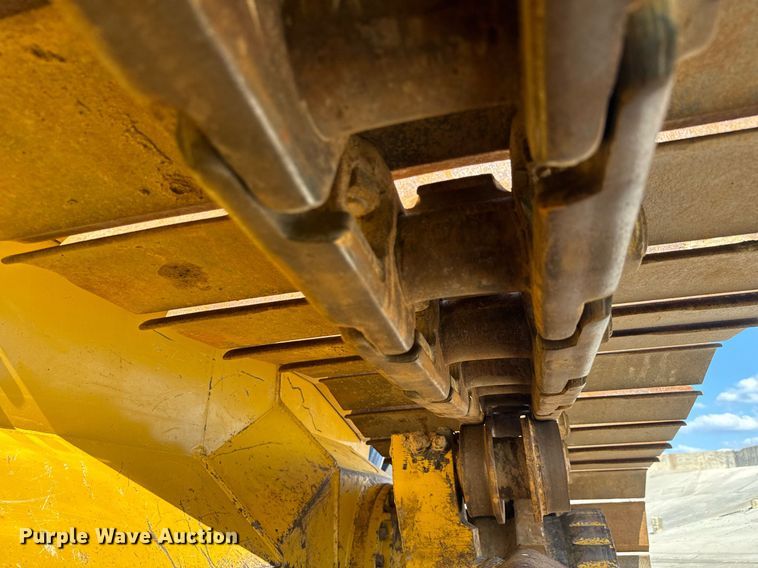 image for item EC3537 2017 John Deere 950K LGP dozer