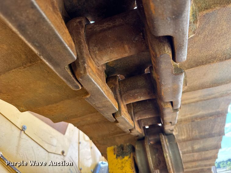 image for item EC3537 2017 John Deere 950K LGP dozer