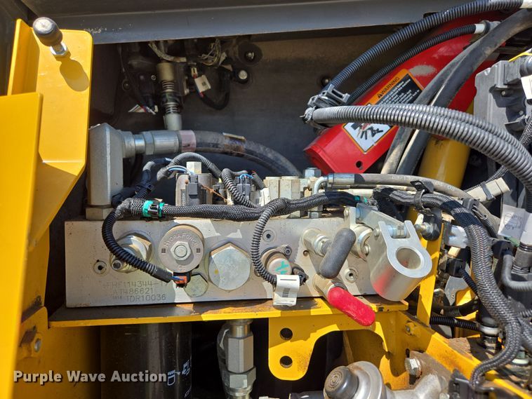 image for item EC3538 2018 John Deere 850K dozer