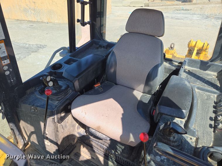 image for item EC3538 2018 John Deere 850K dozer