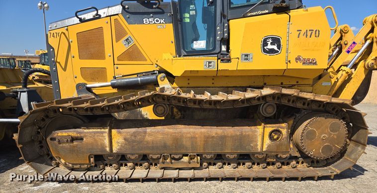 image for item EC3538 2018 John Deere 850K dozer