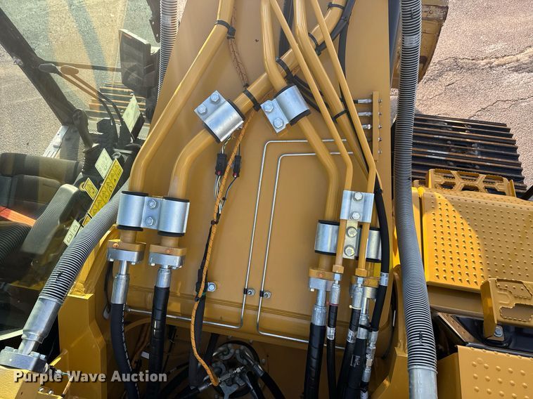 image for item EC3540 2024 Caterpillar 340 excavator