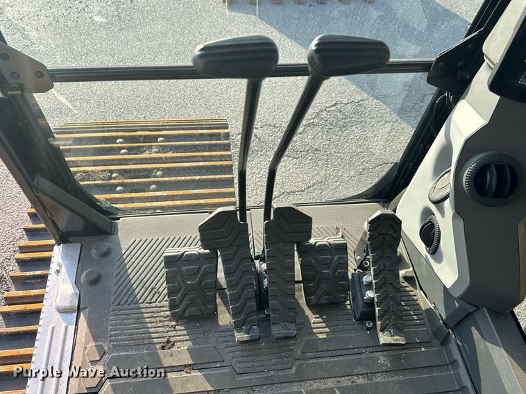 image for item EC3540 2024 Caterpillar 340 excavator