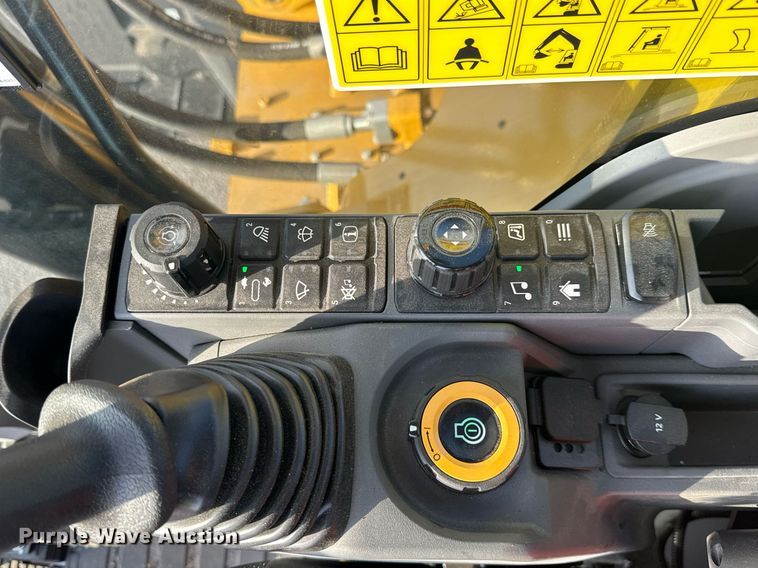 image for item EC3540 2024 Caterpillar 340 excavator