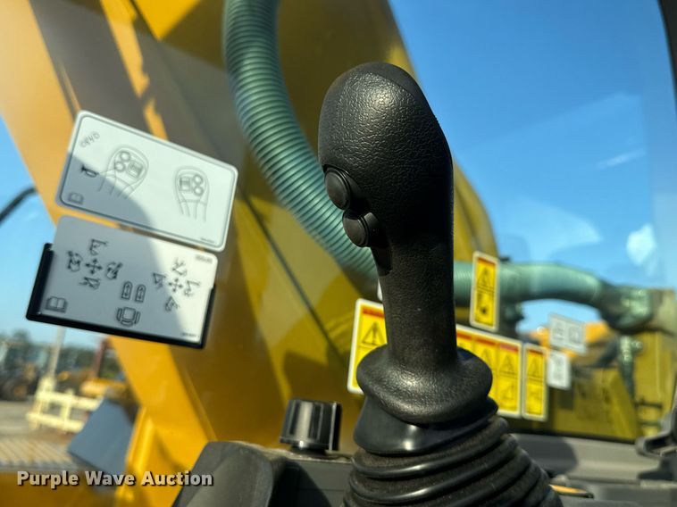 image for item EC3540 2024 Caterpillar 340 excavator