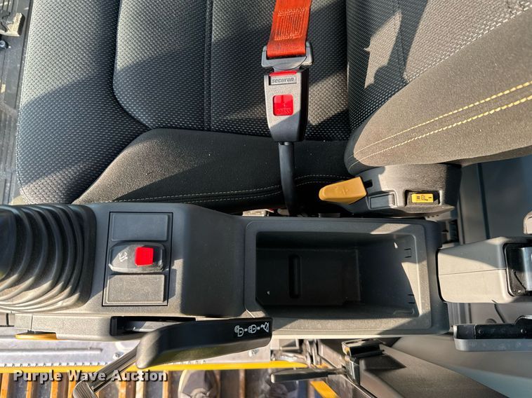 image for item EC3540 2024 Caterpillar 340 excavator