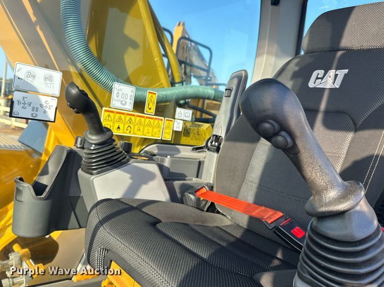 image for item EC3540 2024 Caterpillar 340 excavator