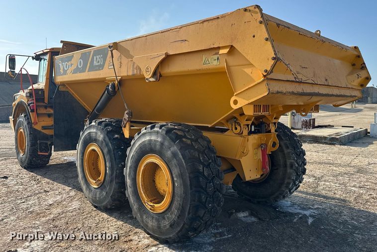 image for item EC3541 2018 Volvo A25G articulated haul truck