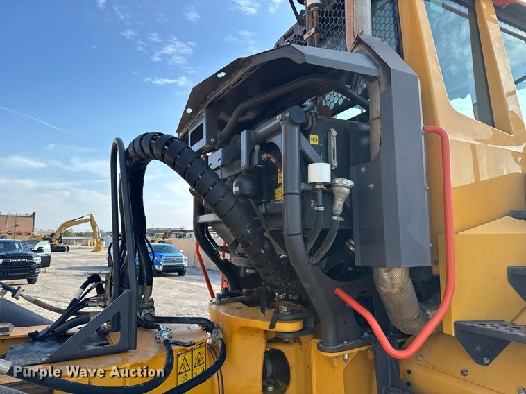 image for item EC3541 2018 Volvo A25G articulated haul truck