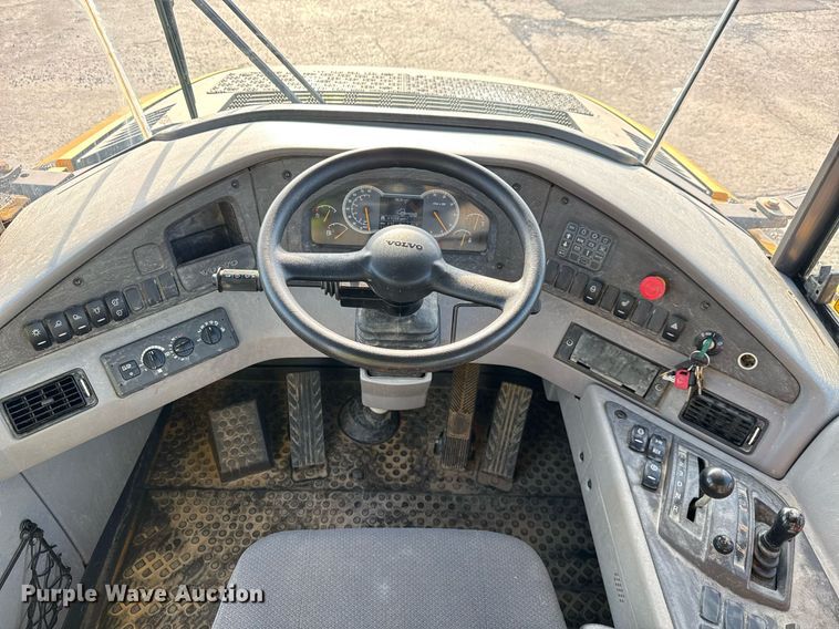 image for item EC3541 2018 Volvo A25G articulated haul truck