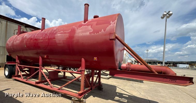 image for item EC3604 2005 Interpipe portable water tower