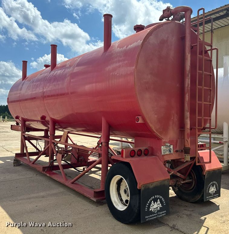 image for item EC3604 2005 Interpipe portable water tower