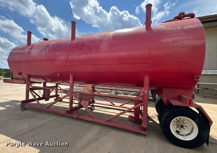 image for item EC3604 2005 Interpipe portable water tower