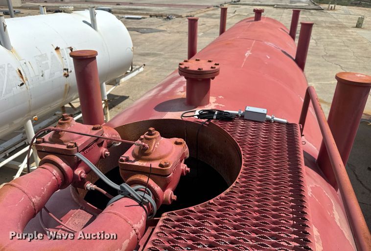 image for item EC3604 2005 Interpipe portable water tower