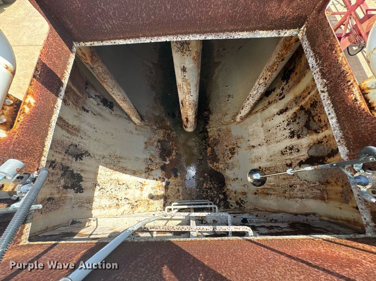 image for item EC3605 2015 1954 Manufacturing 12K Water Tower portable water tower