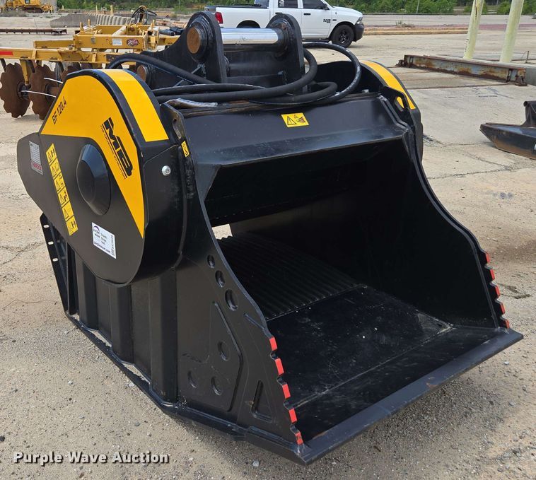 image for item EC3626 2024 MB BF 120.4 S4 crusher bucket