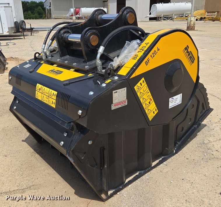 image for item EC3626 2024 MB BF 120.4 S4 crusher bucket