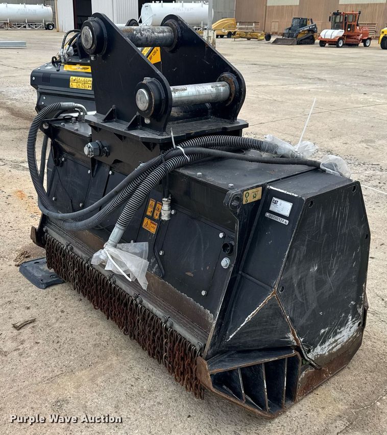 image for item EC3627 2021 Caterpillar HM5515 mulcher