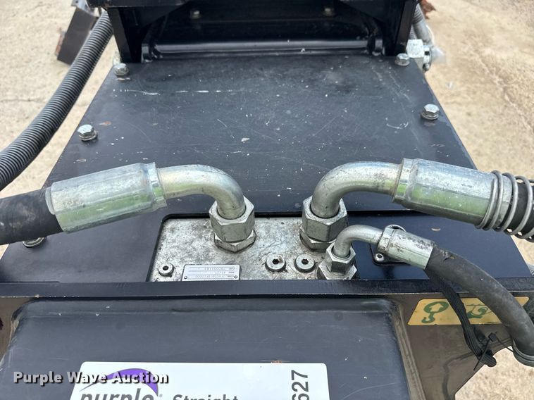 image for item EC3627 2021 Caterpillar HM5515 mulcher