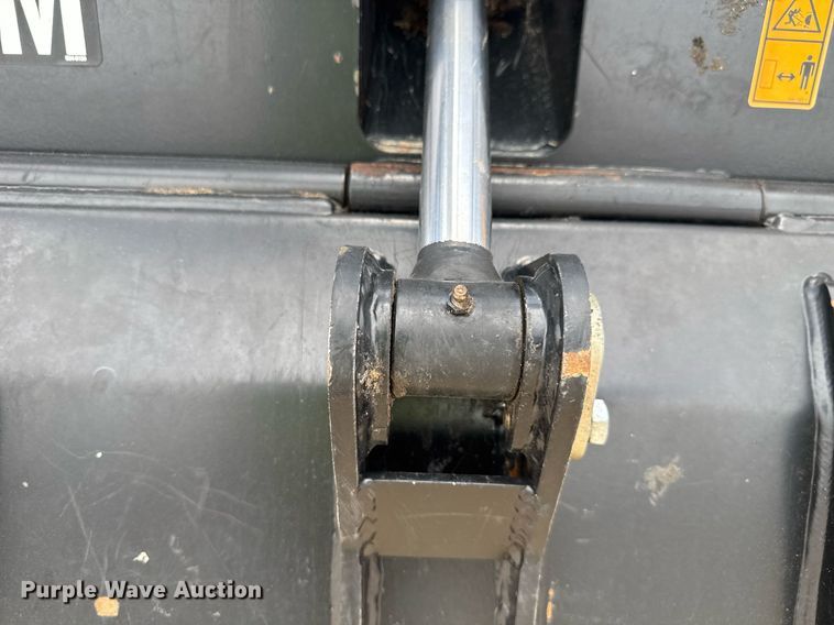 image for item EC3627 2021 Caterpillar HM5515 mulcher