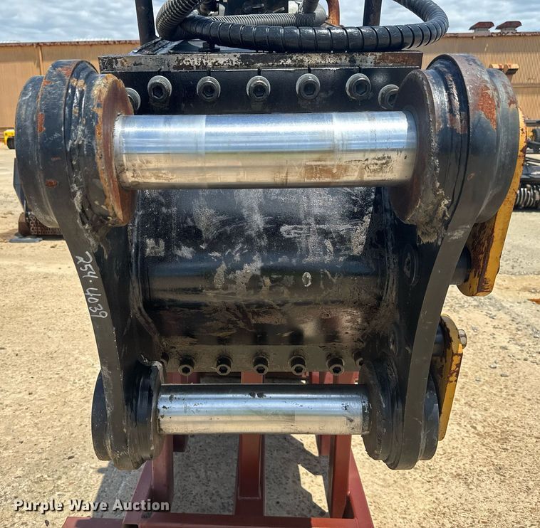 image for item EC3628 2020 Caterpillar 349-6030 pulverizer