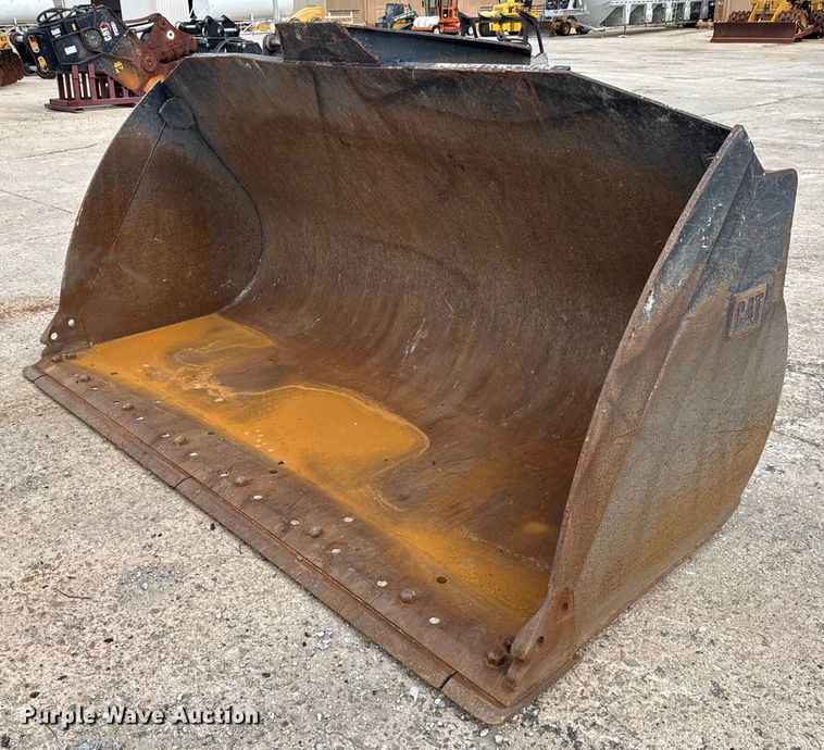 image for item EC3632 Caterpillar wheel loader bucket