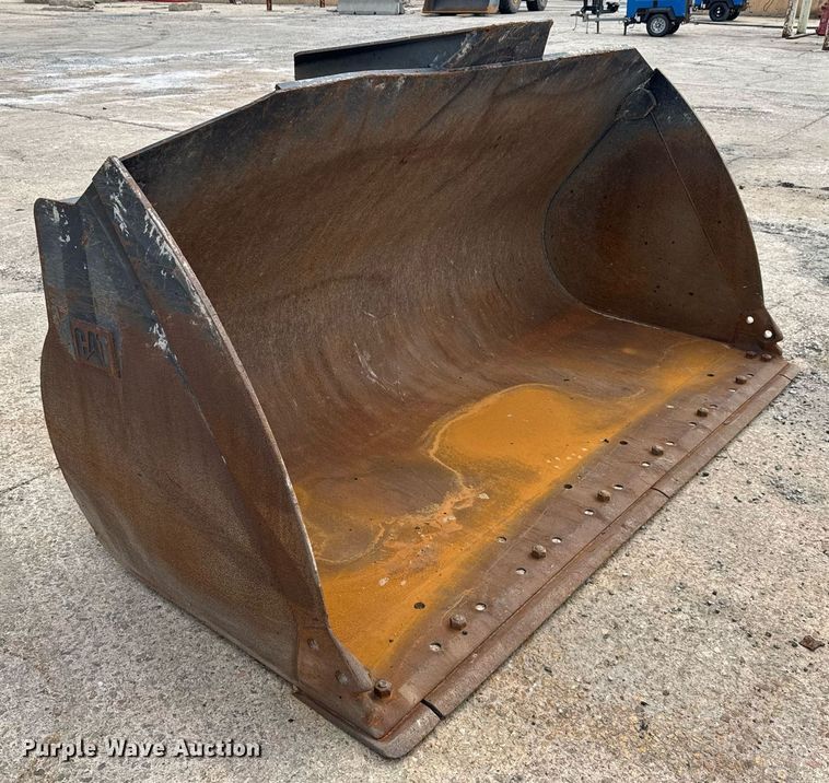 image for item EC3632 Caterpillar wheel loader bucket