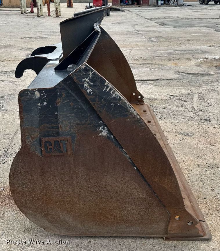 image for item EC3632 Caterpillar wheel loader bucket