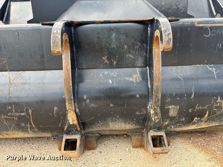 image for item EC3632 Caterpillar wheel loader bucket