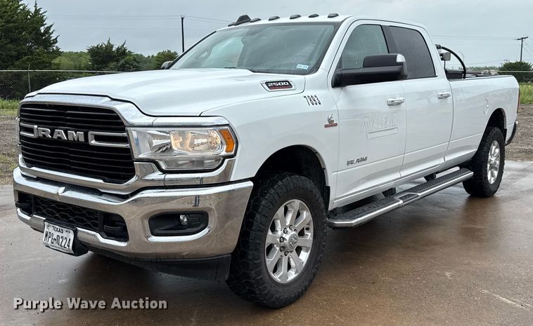 image for item ED5600 2019 Dodge Ram 2500 Crew Cab pickup truck