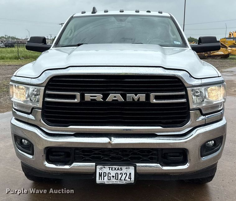 image for item ED5600 2019 Dodge Ram 2500 Crew Cab pickup truck