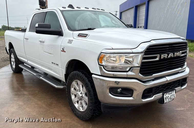 image for item ED5600 2019 Dodge Ram 2500 Crew Cab pickup truck