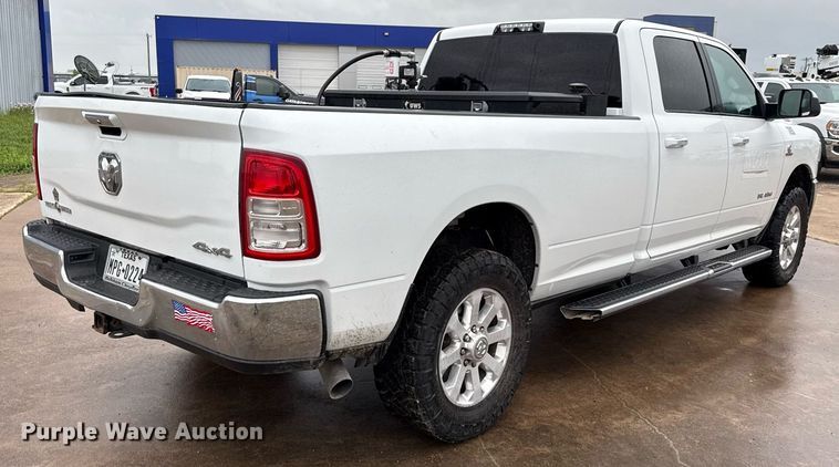 image for item ED5600 2019 Dodge Ram 2500 Crew Cab pickup truck