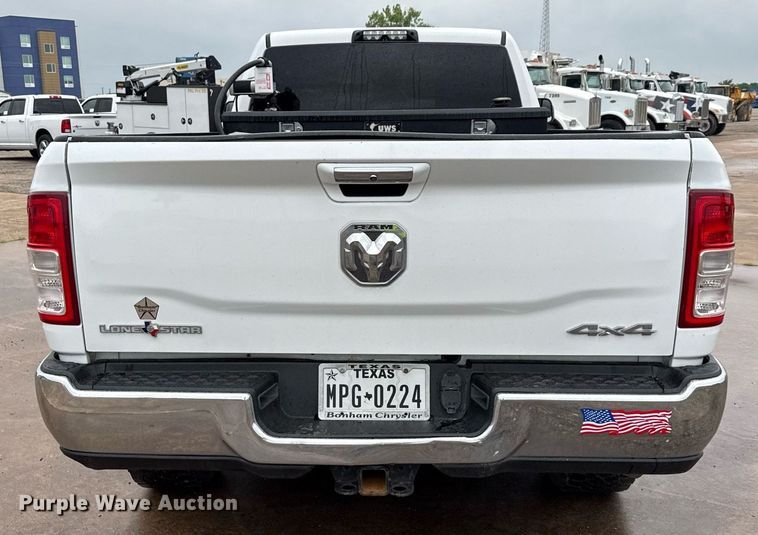 image for item ED5600 2019 Dodge Ram 2500 Crew Cab pickup truck