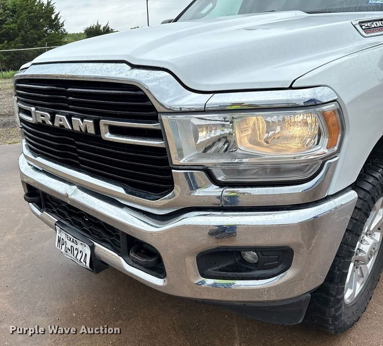image for item ED5600 2019 Dodge Ram 2500 Crew Cab pickup truck