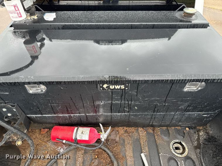 image for item ED5600 2019 Dodge Ram 2500 Crew Cab pickup truck