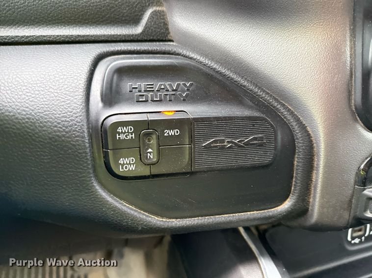 image for item ED5600 2019 Dodge Ram 2500 Crew Cab pickup truck