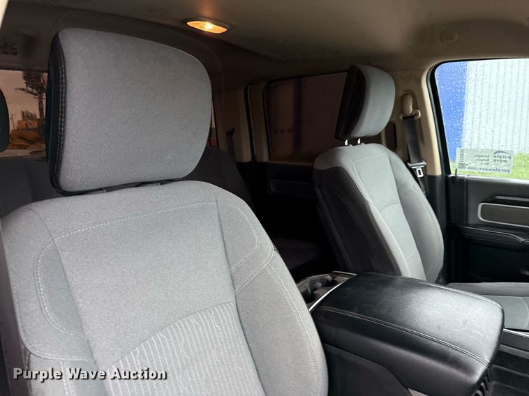 image for item ED5600 2019 Dodge Ram 2500 Crew Cab pickup truck