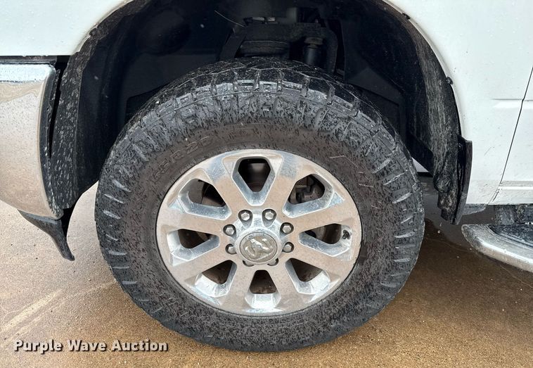 image for item ED5600 2019 Dodge Ram 2500 Crew Cab pickup truck