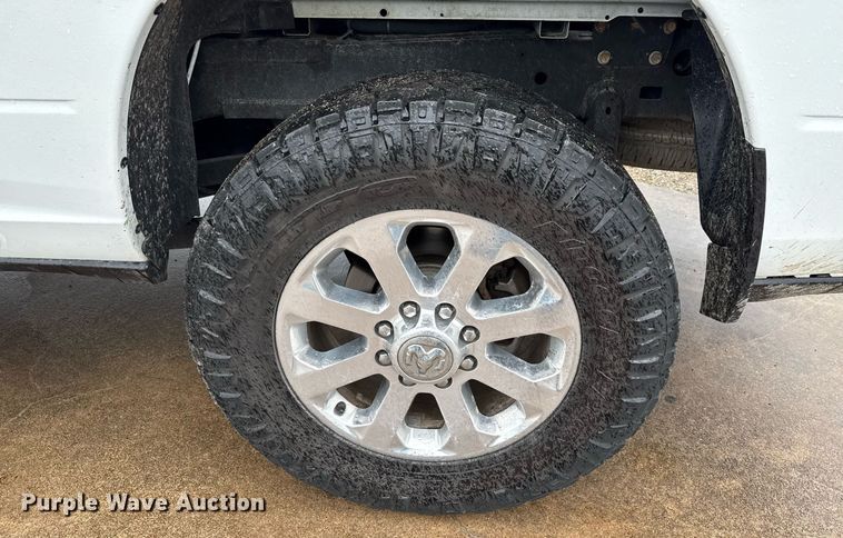 image for item ED5600 2019 Dodge Ram 2500 Crew Cab pickup truck