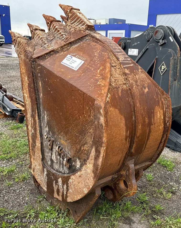 image for item ED5601 Tooth Pro v-bottom bucket