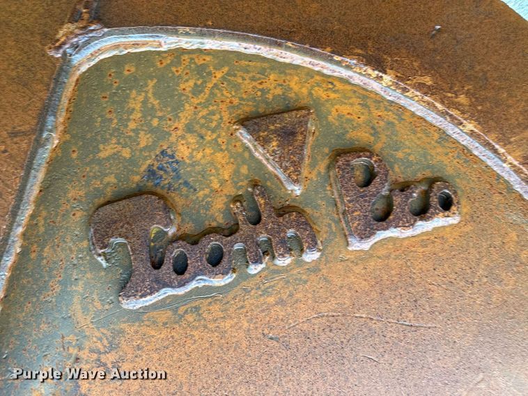 image for item ED5601 Tooth Pro v-bottom bucket