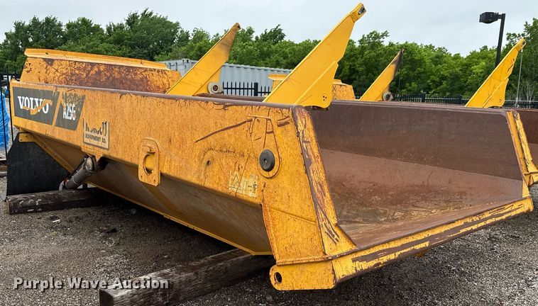 image for item ED5604 Volvo A25G dump bed