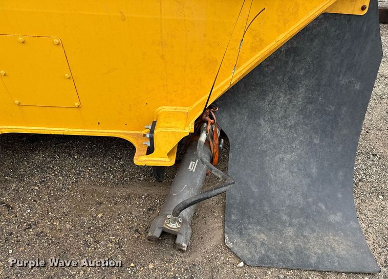 image for item ED5604 Volvo A25G dump bed